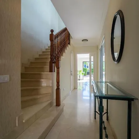 Duquesa Holiday home *