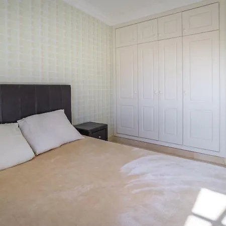 Duquesa Holiday home